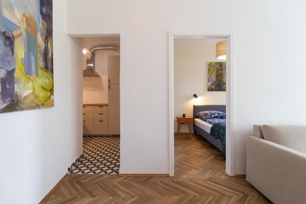 Апартаменти Old Town Charming Cozy Fully Equipped Краків Екстер'єр фото