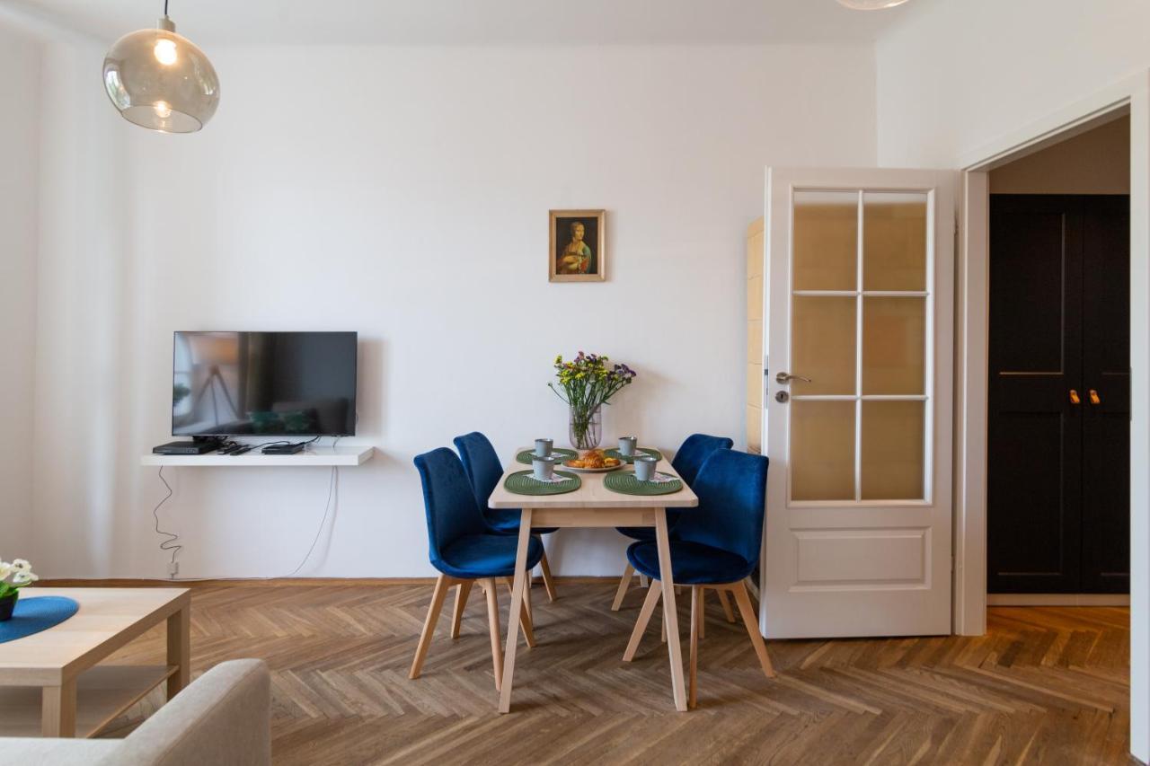 Апартаменти Old Town Charming Cozy Fully Equipped Краків Екстер'єр фото